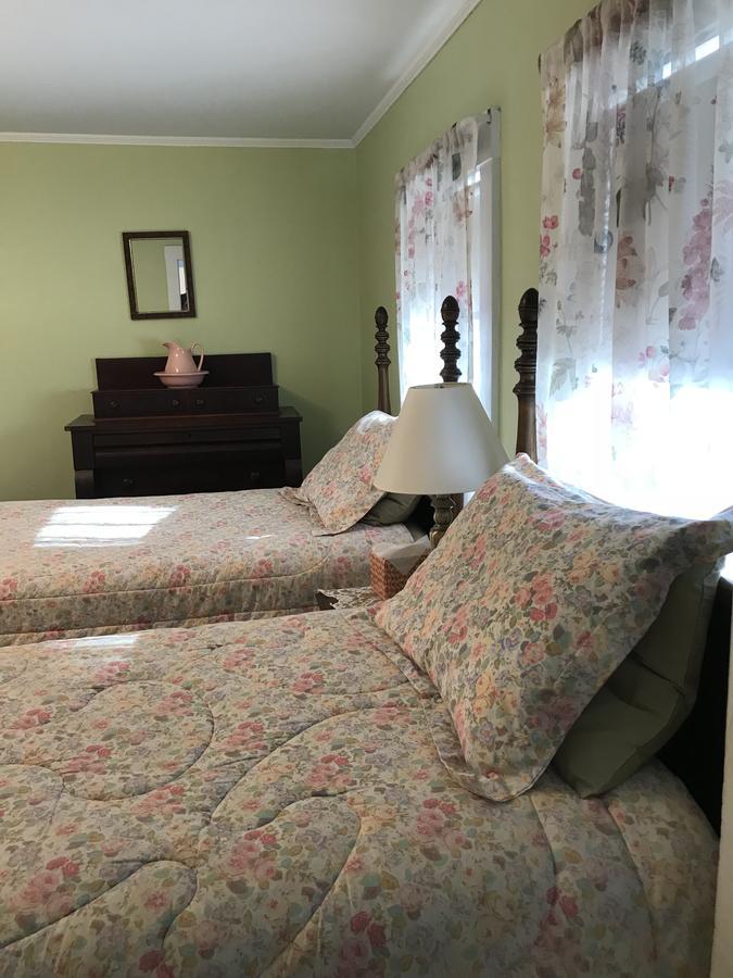 Maple Hill Farm Bed & Breakfast New London Экстерьер фото